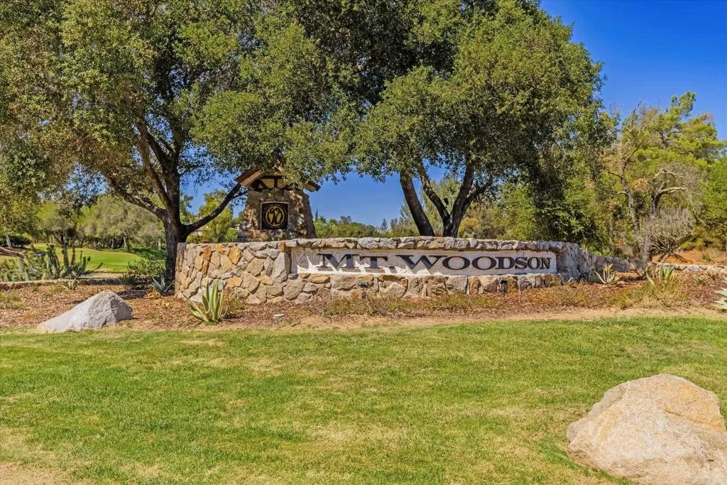 https://cdn.realtyfeed.com/cdn/127/307088854/63e283e75fb5190ea920895c31cc83c5.webp