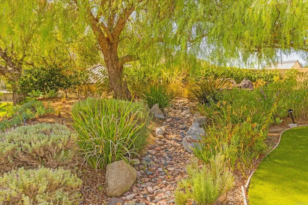 https://cdn.realtyfeed.com/cdn/127/307088854/9d55314301b879213b342aec2893315a.webp