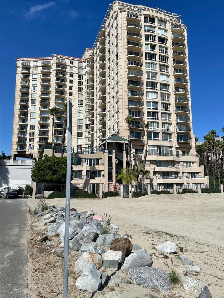 Long Beach, CA 90802