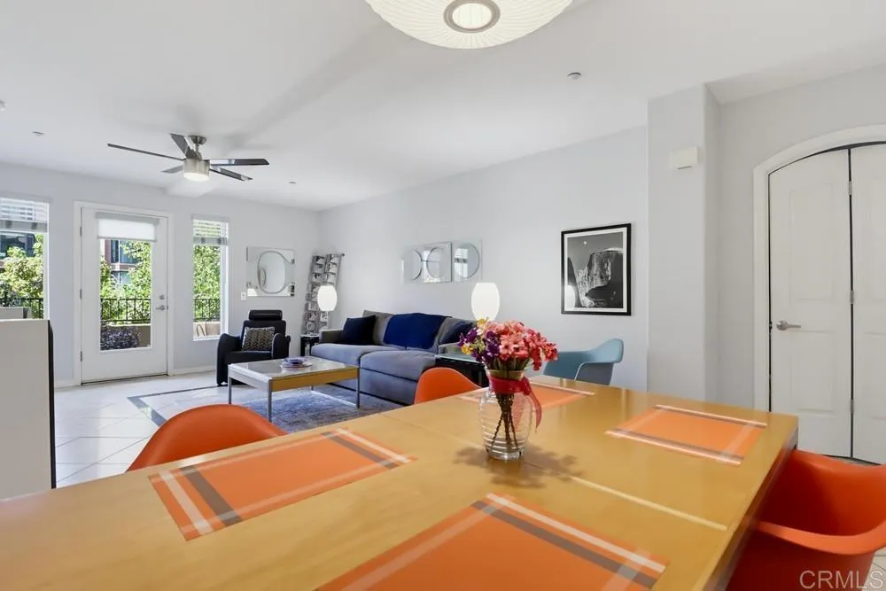 https://cdn.realtyfeed.com/cdn/127/307088967/cfe6efba32e70597669ebc113b498d02.webp