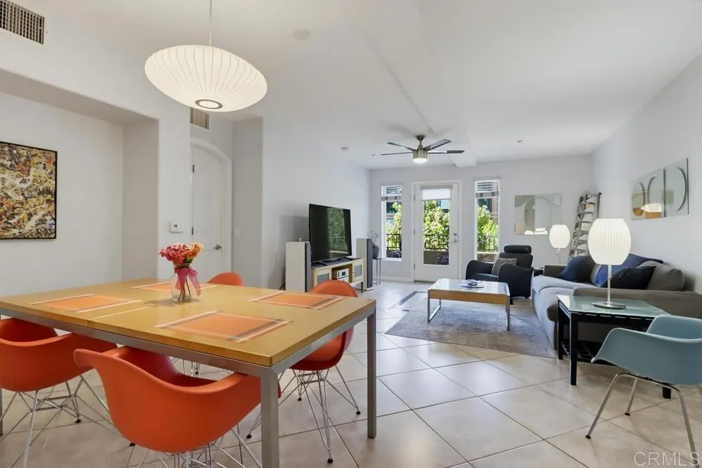 https://cdn.realtyfeed.com/cdn/127/307088967/e2e2e16216094caf5ff8633430e19c88.webp