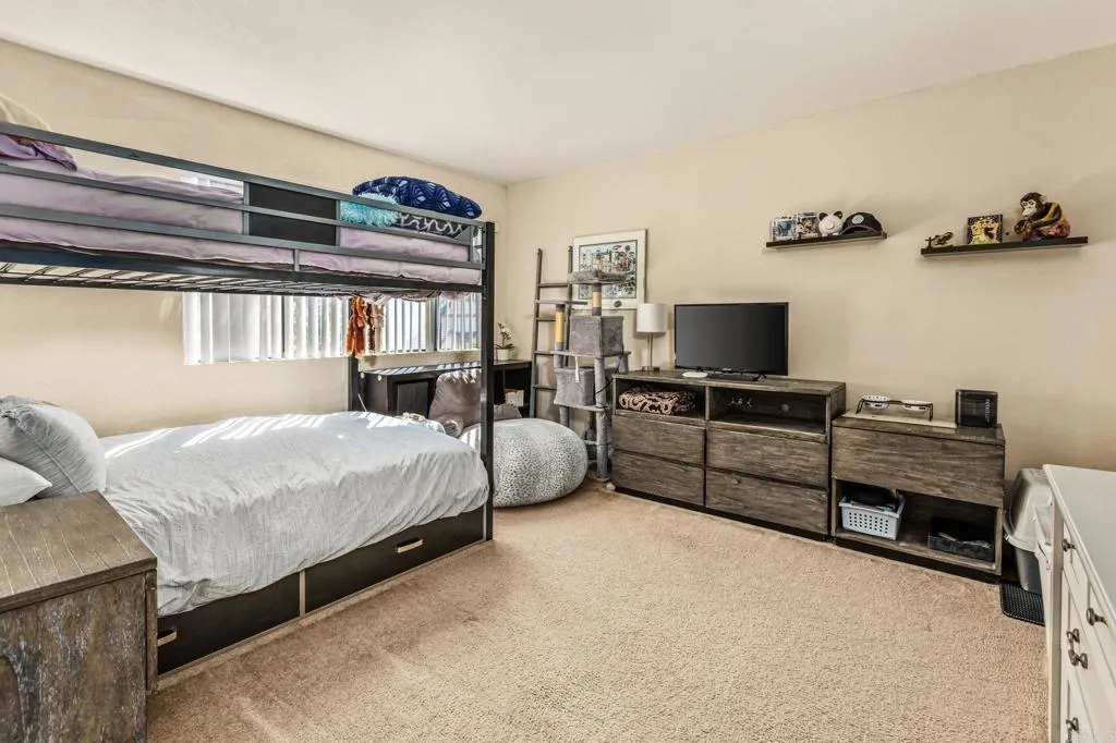 https://cdn.realtyfeed.com/cdn/127/307088970/82add654dd241df238c462d145949196.webp
