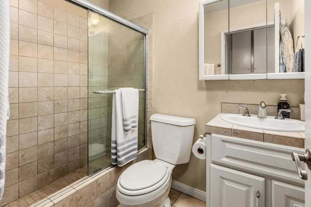 https://cdn.realtyfeed.com/cdn/127/307088970/e81bb4c3d72aca1245cac99de39bb7d2.webp