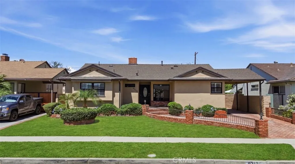 Tarzana, CA 91335