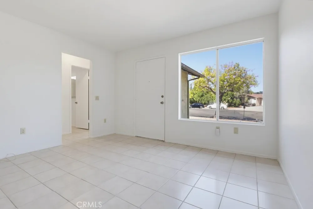 https://cdn.realtyfeed.com/cdn/127/307089017/686bfaea013c45654dc9ffe804656868.webp
