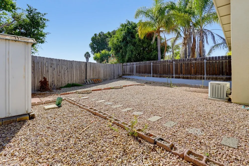 https://cdn.realtyfeed.com/cdn/127/307089017/7025a8049522559e222bc6a2734edb8c.webp