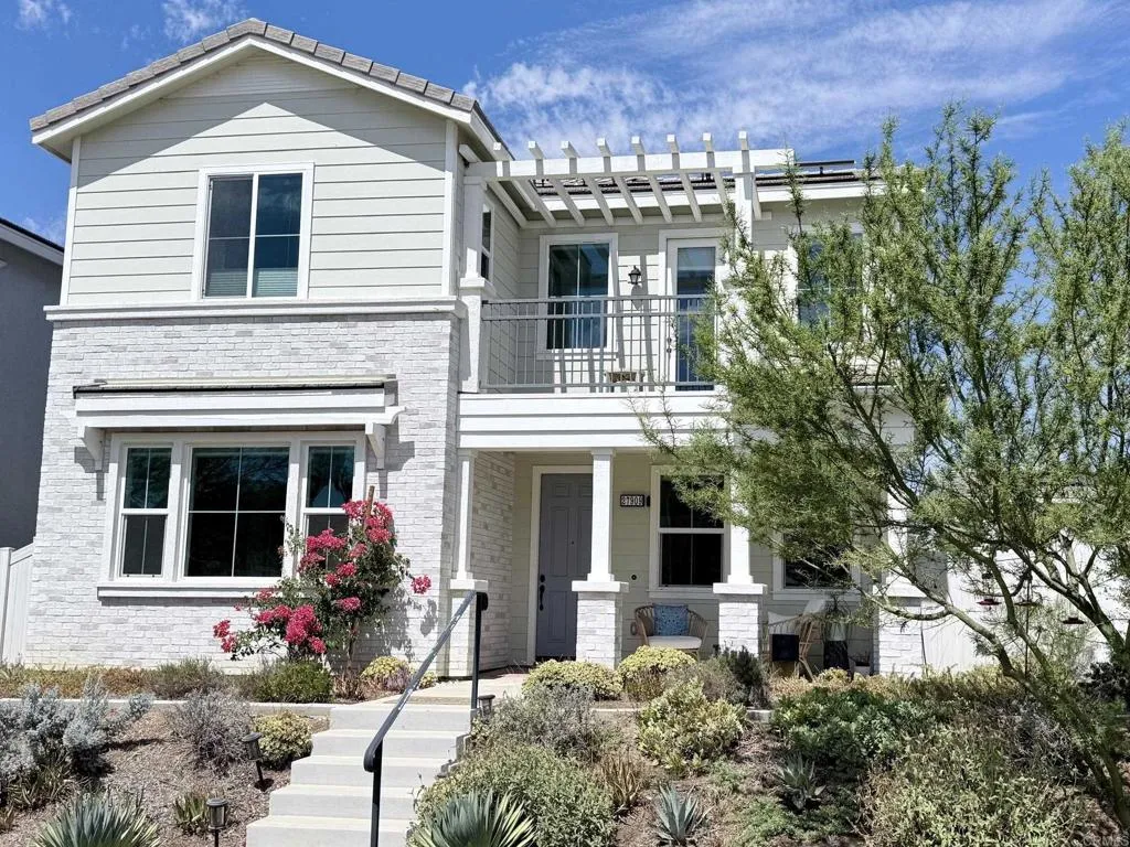 Valley Center, CA 92082