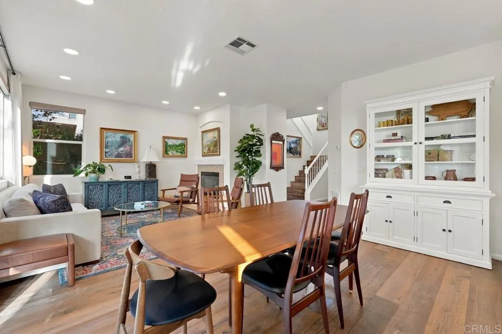 https://cdn.realtyfeed.com/cdn/127/307089048/9320ce77c0abbabda97db68695c030c4.webp