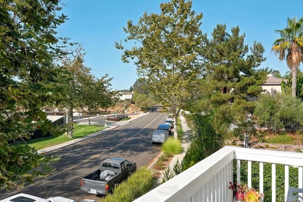 https://cdn.realtyfeed.com/cdn/127/307089048/e7582bece603993cc105dd75227d2645.webp