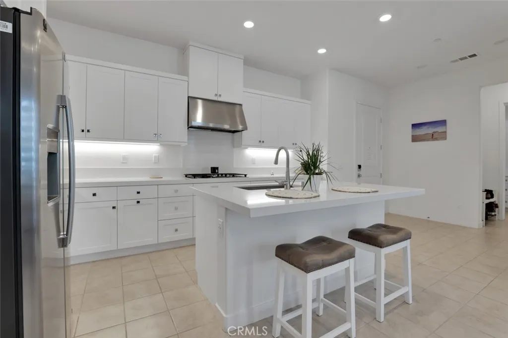 Irvine, CA 92618