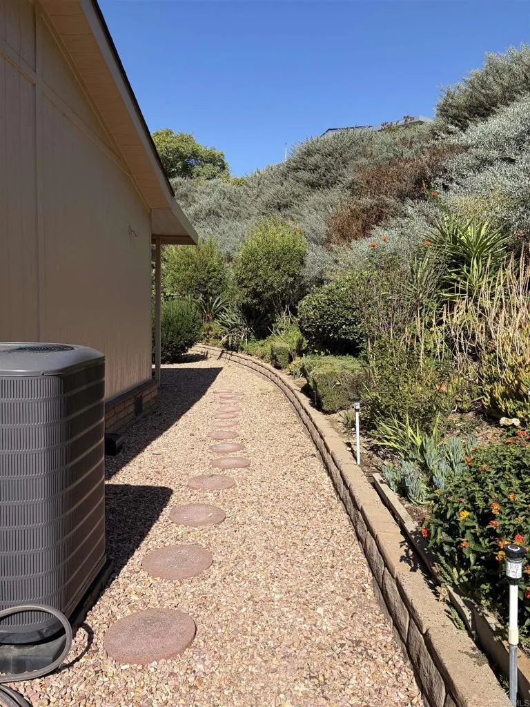 https://cdn.realtyfeed.com/cdn/127/307089103/c1a7ec421a065e608f5cfad45d4a54d6.webp