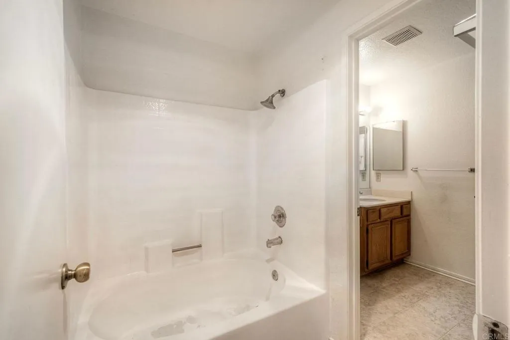 https://cdn.realtyfeed.com/cdn/127/307089105/df00c7195a6cef2bfa31bee044282d9f.webp