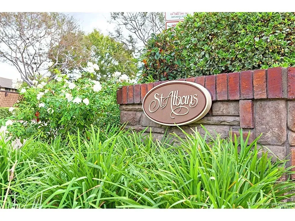 Santa Ana, CA 92704