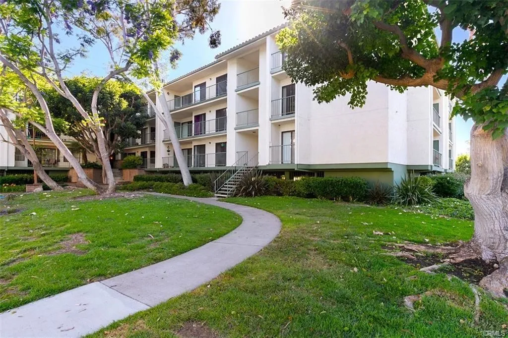 Irvine, CA 92618