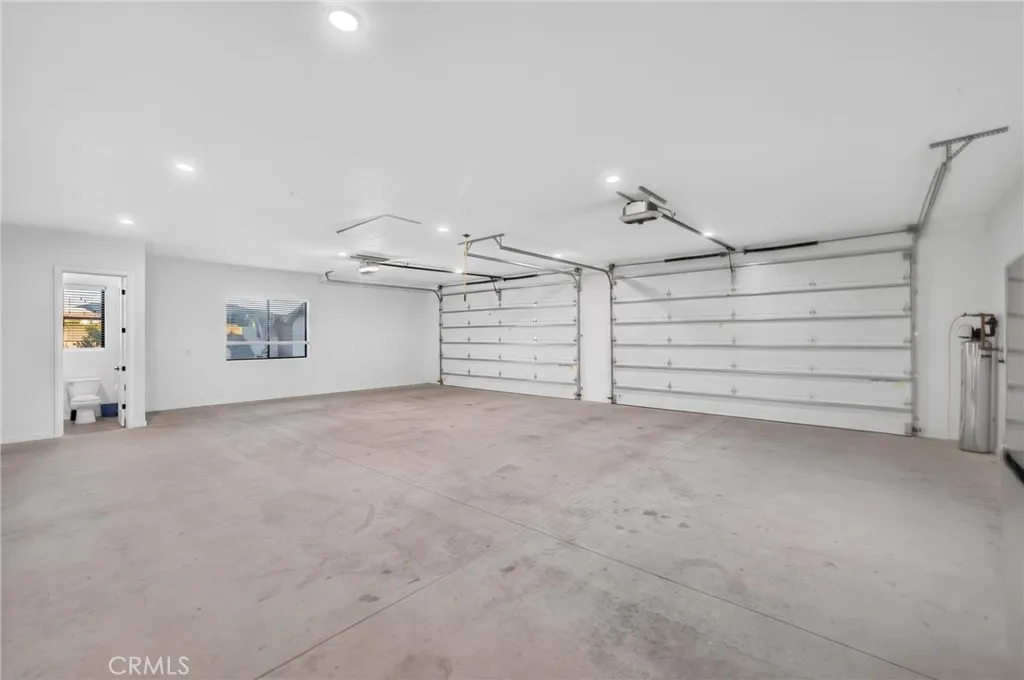 https://cdn.realtyfeed.com/cdn/127/307089251/234f390063e8c02d3fdb4305793c4b6f.webp