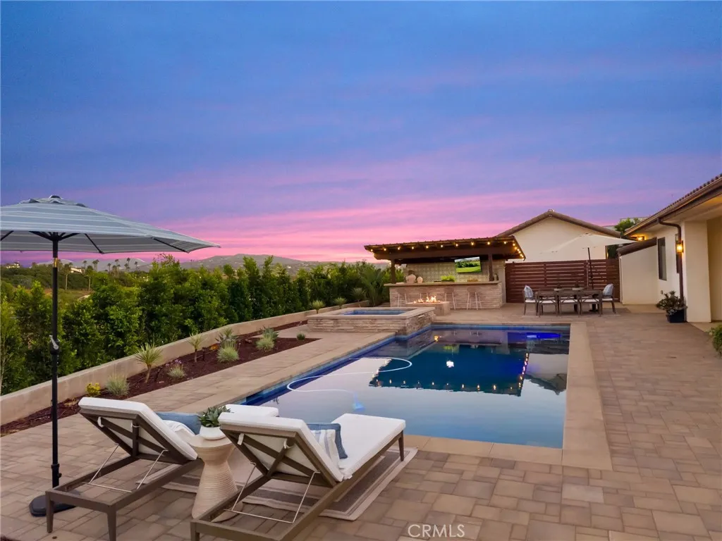 https://cdn.realtyfeed.com/cdn/127/307089251/31b6379f815501a95b60df66808399f0.webp