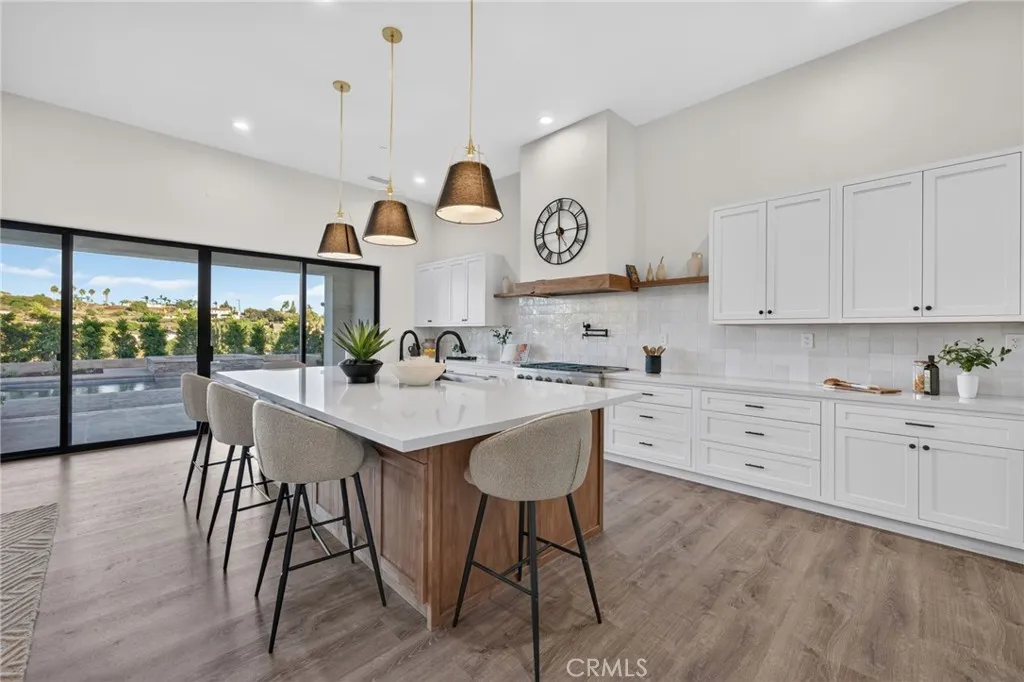 https://cdn.realtyfeed.com/cdn/127/307089251/8d2c6e01008febec3a6b4796caed65eb.webp