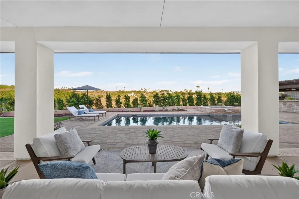 https://cdn.realtyfeed.com/cdn/127/307089251/b962436ad6713d4c4074c746cfc9106c.webp