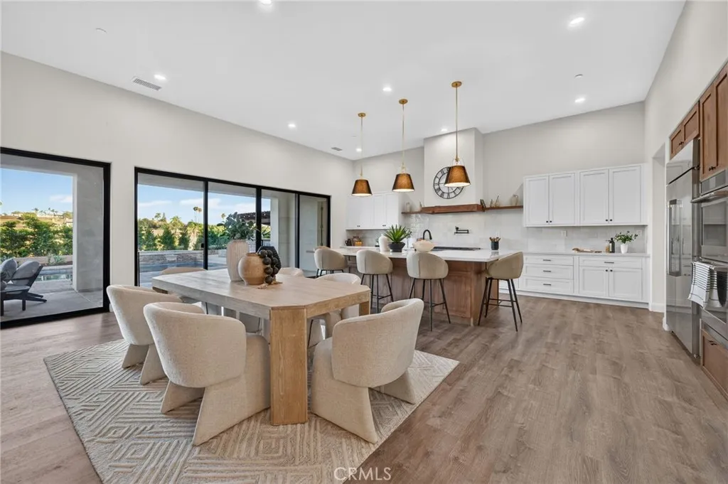 https://cdn.realtyfeed.com/cdn/127/307089251/f8296bf86bffff37b3f30ee4bce98150.webp