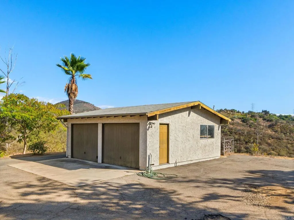 https://cdn.realtyfeed.com/cdn/127/307089311/5b9512ea739130fcaa29bbfa81e82b9b.webp