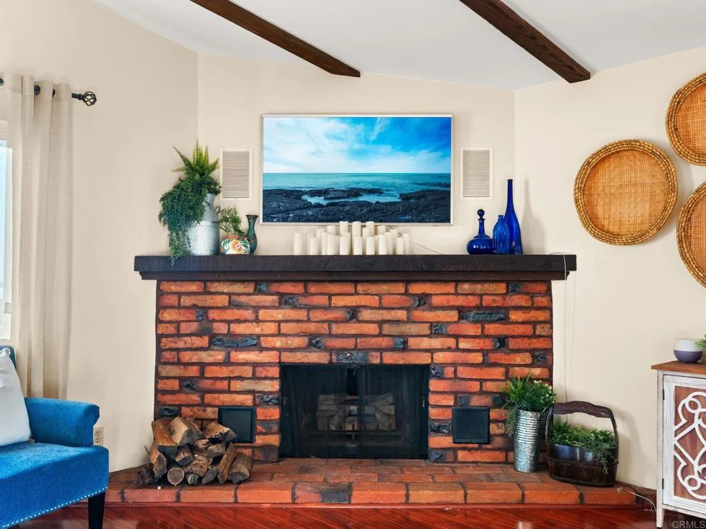 https://cdn.realtyfeed.com/cdn/127/307089311/ba67853b6e3f64ff94b33f2e3cc52c6e.webp