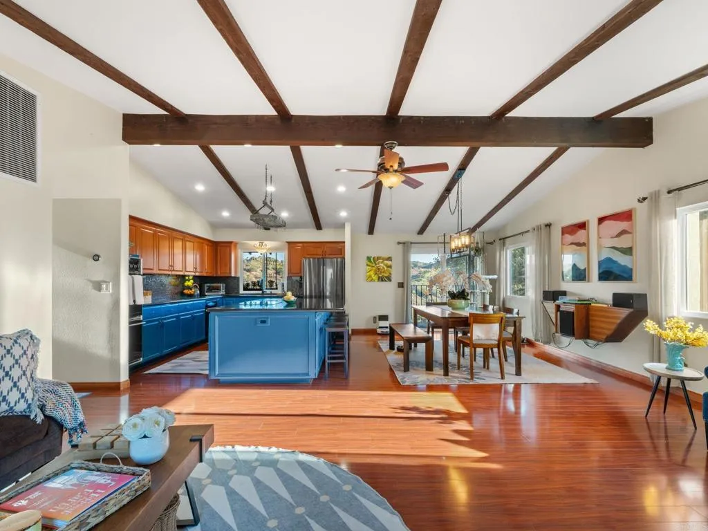 https://cdn.realtyfeed.com/cdn/127/307089311/e054124945b233e60b87b92c420e2a51.webp