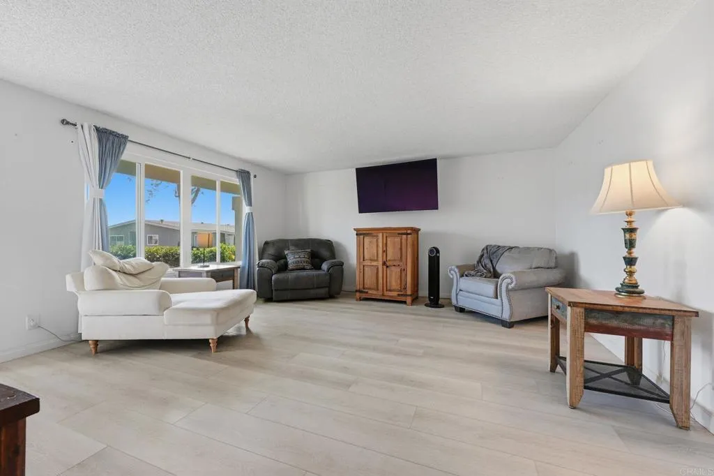 https://cdn.realtyfeed.com/cdn/127/307089410/6d83dd1cf227d4e9ea292b087075b920.webp