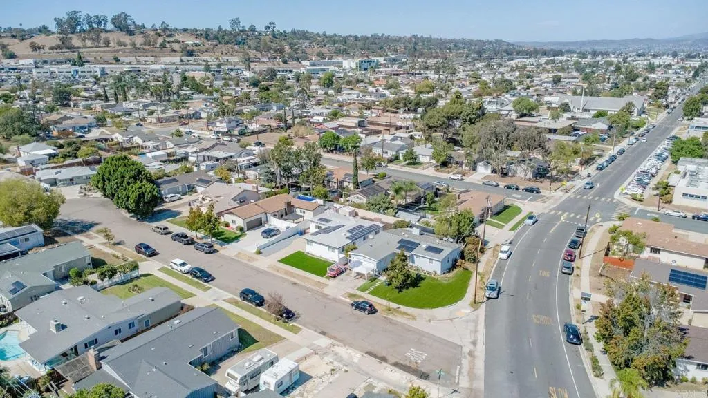 https://cdn.realtyfeed.com/cdn/127/307089413/a38ec051913d337663538f39635c85bf.webp