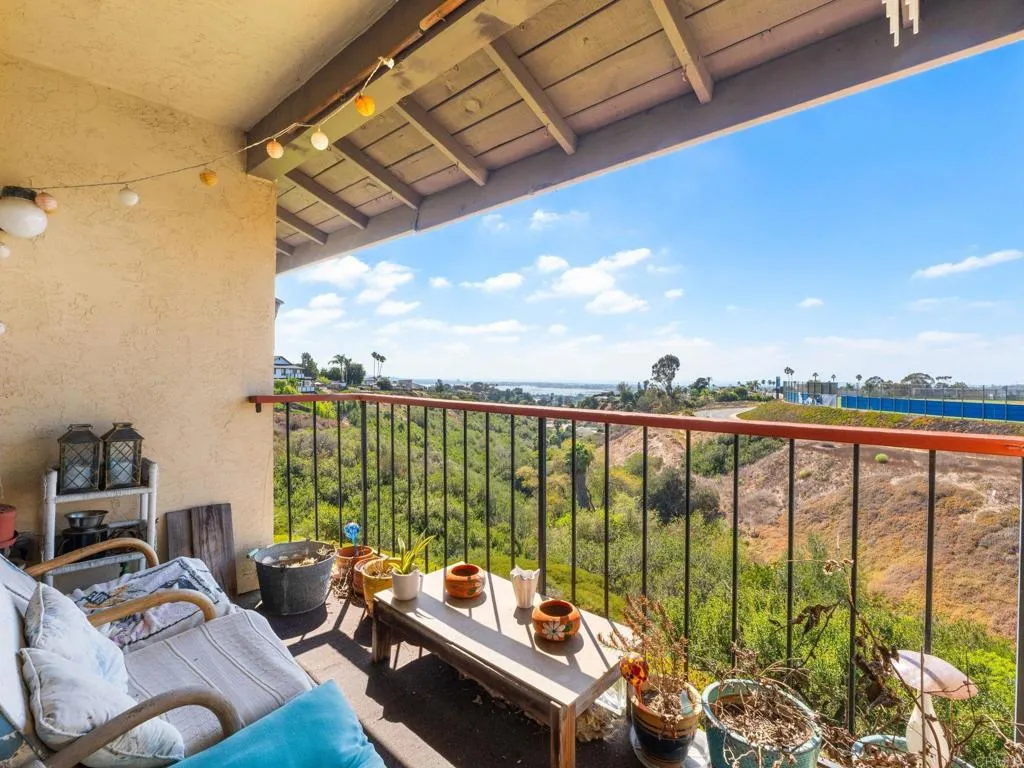 https://cdn.realtyfeed.com/cdn/127/307089428/15f9922649debf4b7b8e82c176c195fd.webp