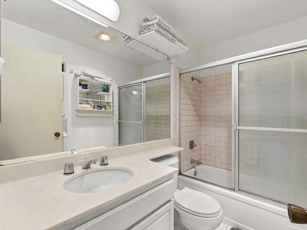 https://cdn.realtyfeed.com/cdn/127/307089428/ba8148639cea719cf31dab9bf0ae0df4.webp