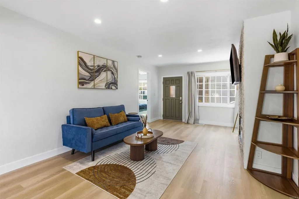 https://cdn.realtyfeed.com/cdn/127/307089461/16d673953f5ae41e31380d57d212bb6c.webp