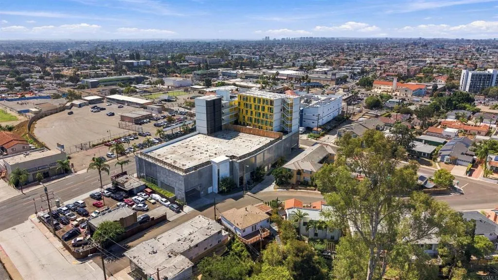 https://cdn.realtyfeed.com/cdn/127/307089461/3a5ae43a20e5f9bb528461577ab4026e.webp