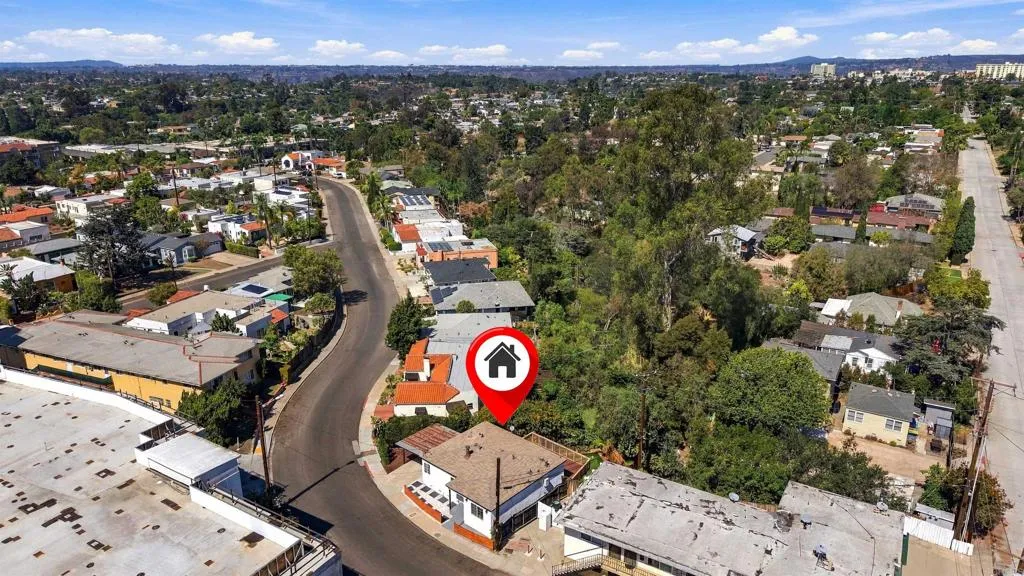 https://cdn.realtyfeed.com/cdn/127/307089461/5f5476959b6050a768b5ccf460f82f23.webp
