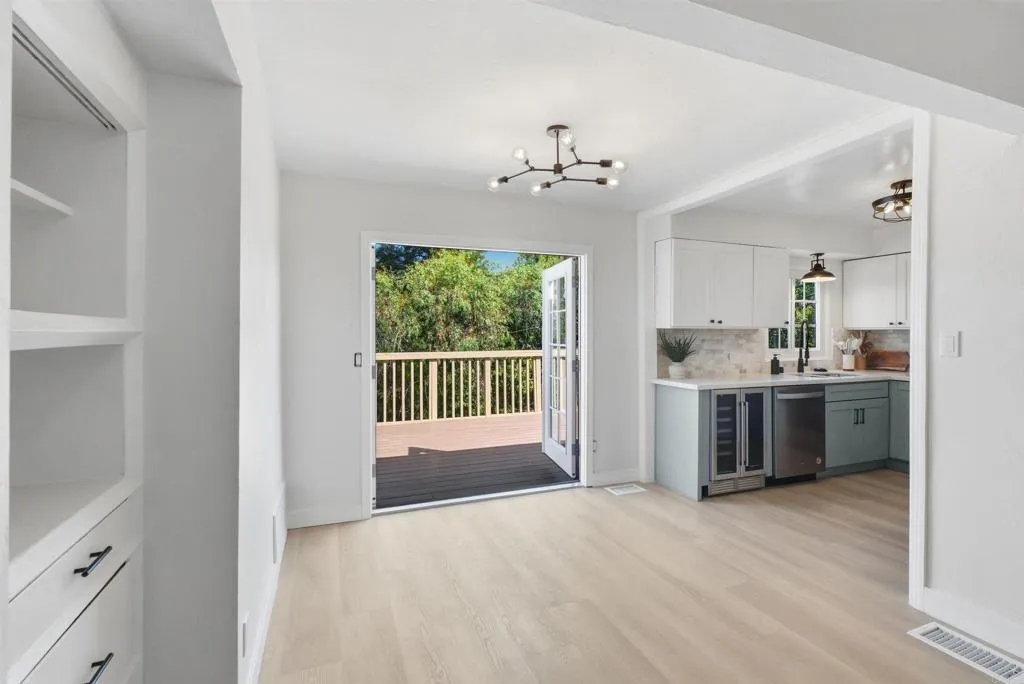 https://cdn.realtyfeed.com/cdn/127/307089461/b4a5375ea28f9d055ec4f360f3bee491.webp