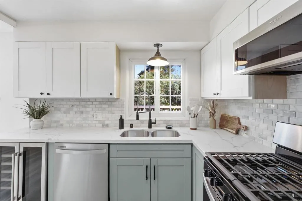 https://cdn.realtyfeed.com/cdn/127/307089461/d1432ff8704e436c01b9fd171969d2fa.webp