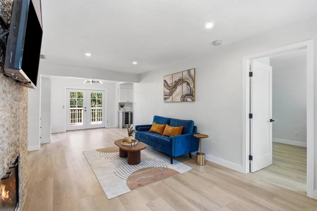 https://cdn.realtyfeed.com/cdn/127/307089461/d1851ed9a49d1e42bc8c98bdd2dddfce.webp