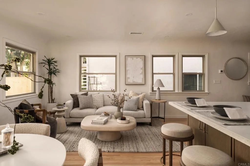 https://cdn.realtyfeed.com/cdn/127/307089467/640df11f39ee597d7d19cc7c3002b867.webp