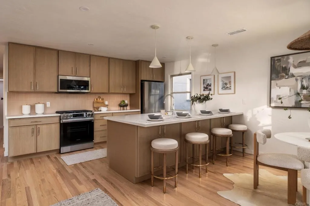 https://cdn.realtyfeed.com/cdn/127/307089467/a070e4d406e2dbc0d3cc75187722440f.webp