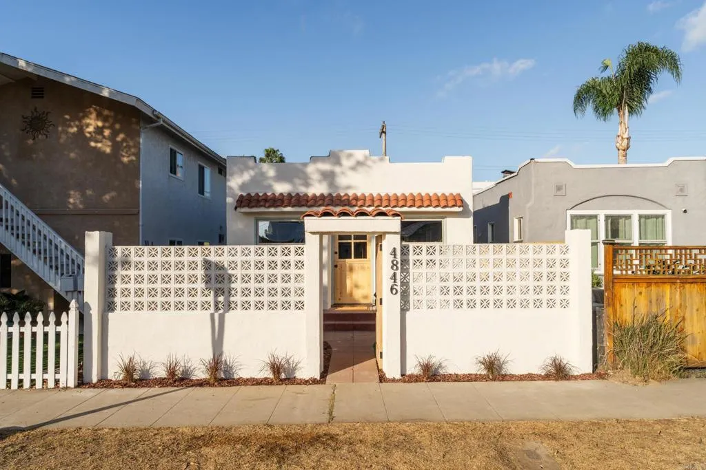 https://cdn.realtyfeed.com/cdn/127/307089467/c69cc25e3df40926a3fdee3565d2f2c7.webp