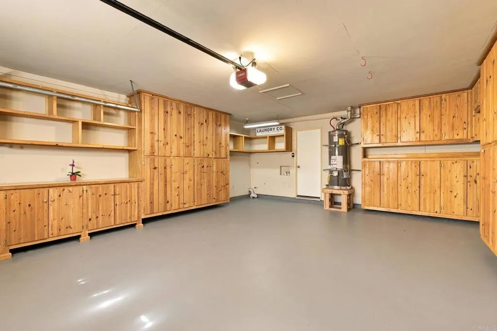 https://cdn.realtyfeed.com/cdn/127/307089474/0800f8c36977406f07094e766359231a.webp