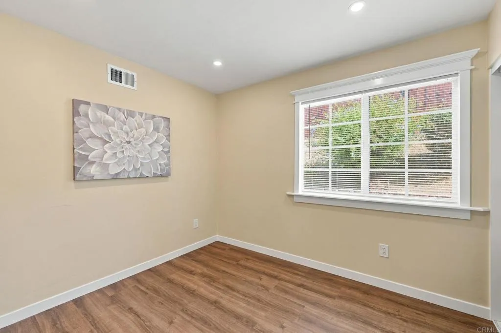https://cdn.realtyfeed.com/cdn/127/307089474/19f9103aad88e7a7db06563cda62ee7c.webp
