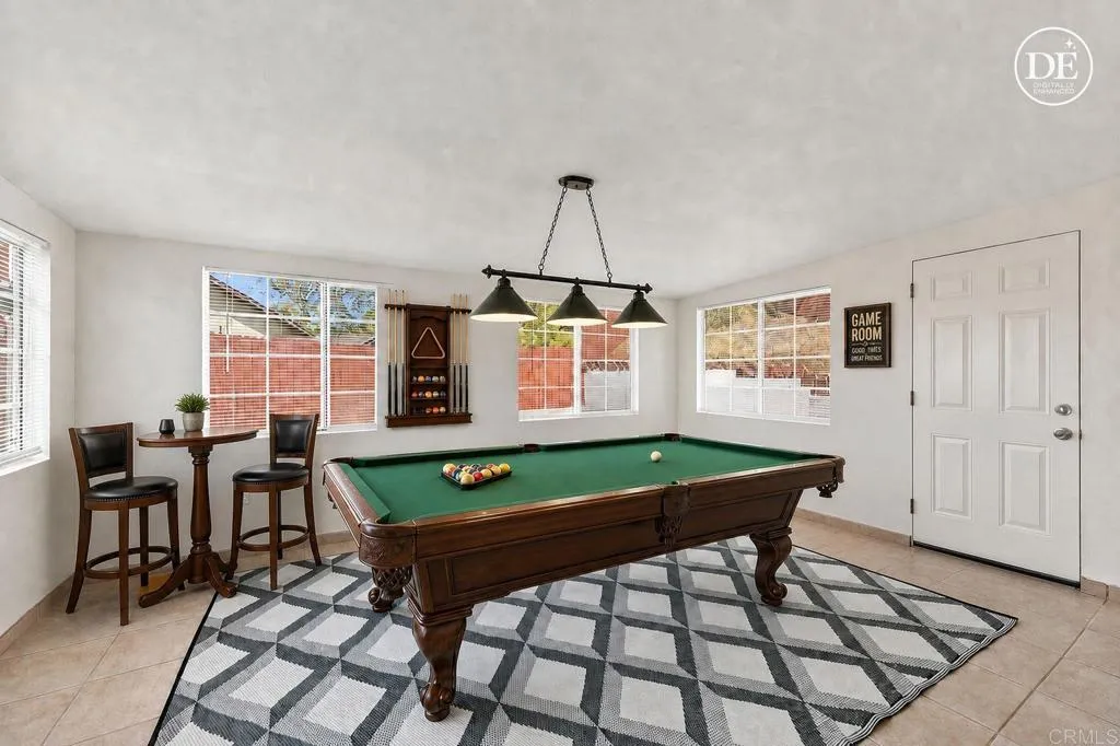 https://cdn.realtyfeed.com/cdn/127/307089474/f3134961d19c0bd5a2462287f7d1635b.webp