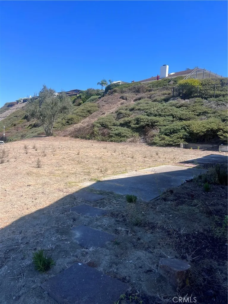 960 Avenida Presidio