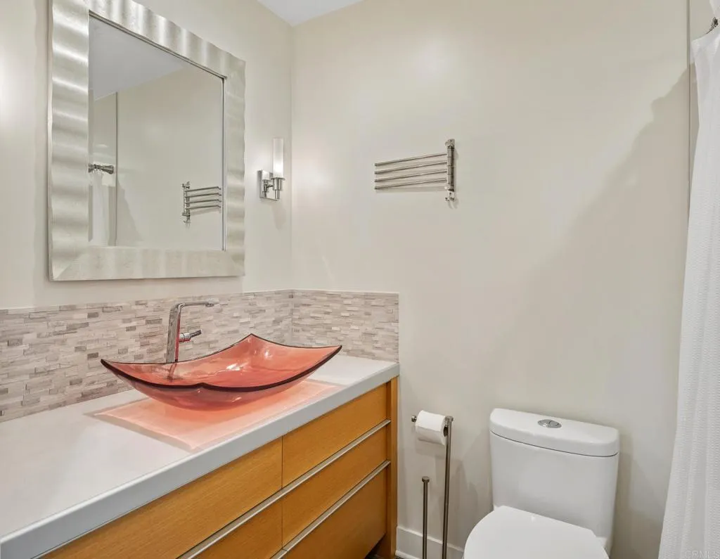 https://cdn.realtyfeed.com/cdn/127/307089524/ce76fdeb79fb2ef0983e3415e89e3c13.webp