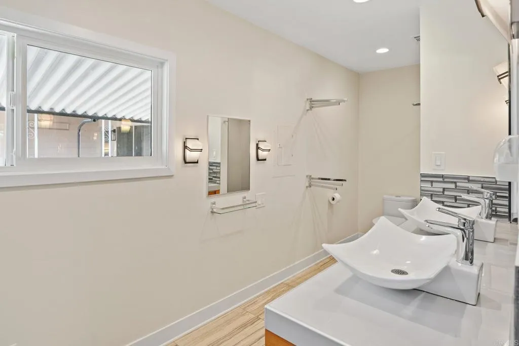 https://cdn.realtyfeed.com/cdn/127/307089524/cf21db07a130b783a69feef0c850dea0.webp