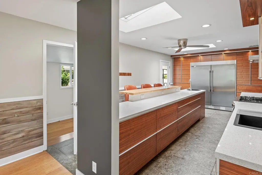 https://cdn.realtyfeed.com/cdn/127/307089524/d7aafe4ca6ad5a8f8058b41fcb833a7d.webp