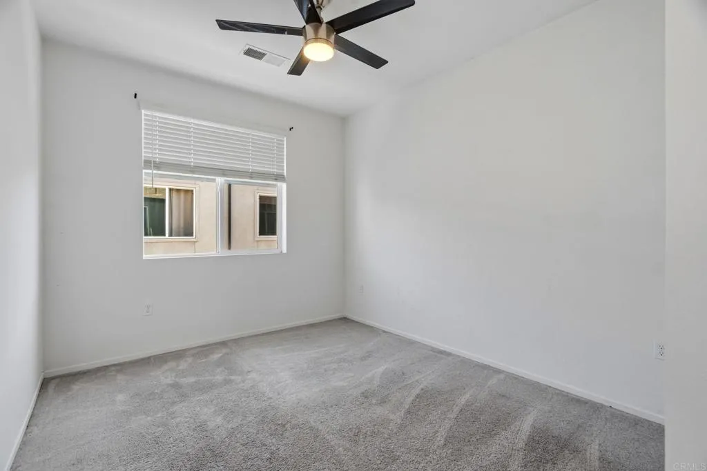 https://cdn.realtyfeed.com/cdn/127/307089537/1202619cf6aa91cfef9b3e0322cb3c62.webp