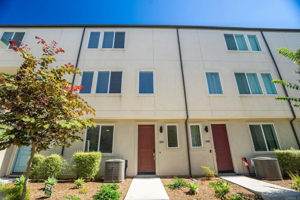 https://cdn.realtyfeed.com/cdn/127/307089537/a2ff9d996018bd52942d286f79c01438.webp