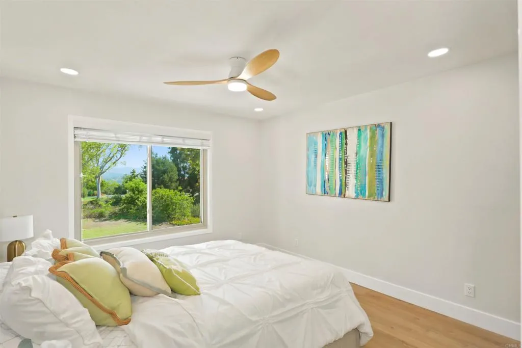 https://cdn.realtyfeed.com/cdn/127/307089543/39e7df1f7e2d38aed101cca5bc76d215.webp