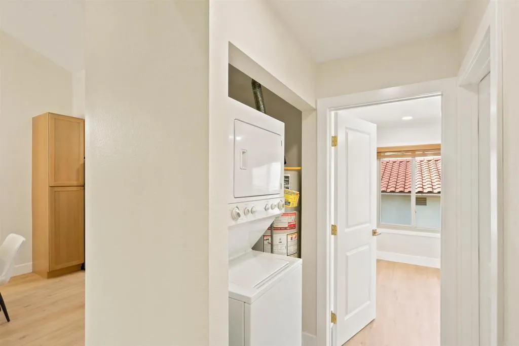 https://cdn.realtyfeed.com/cdn/127/307089543/53b2996a5573f4db3cf24f543f03b730.webp